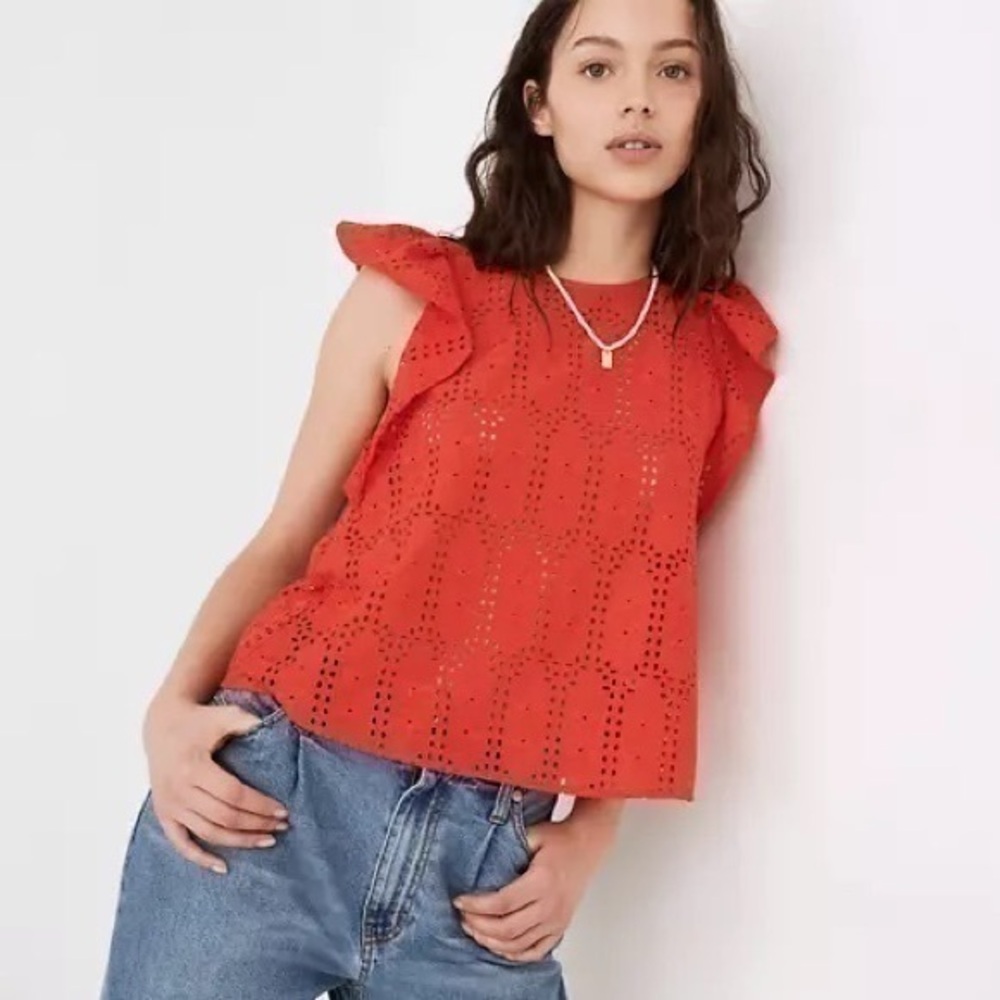 Madewell • Flutter Sleeve Floral Eyelet Crewneck Sleeveless Top Blouse Red S